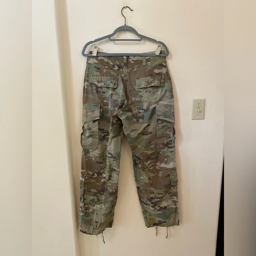 Authentic U.S. Army OCP Scorpion W2 Combat Trousers Pants Small Short Thrashed